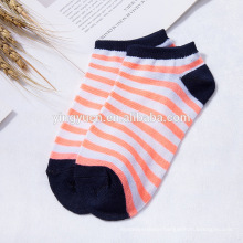 2019 Korean fashionable striped cool jacquard women socks custom set thermal socks for women